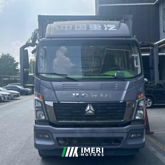 2023 SINOTRUK HOWO Light Duty Truck Commander 190 hp 4X2 5.2 m