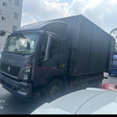 SINOTRUK HOWO Light Duty Truck Commander 190 hp 4X2 5.2 m - photo 3
