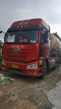 FAW Jiefang J6P 460 hp 6X4 - фото 3