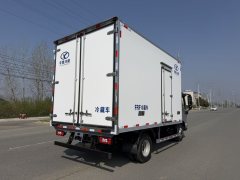 Foton Aumark Series 1 210 hp 4X2 4.08 m - photo 7