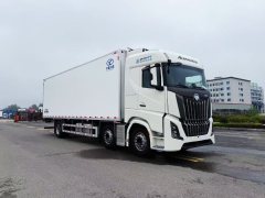 Foton Auman Galaxy 480 hp 6X2 9.6 m - photo 3