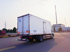 Sinotruk Sitrak G7H 330 hp 4X2 6.8 m - photo 8