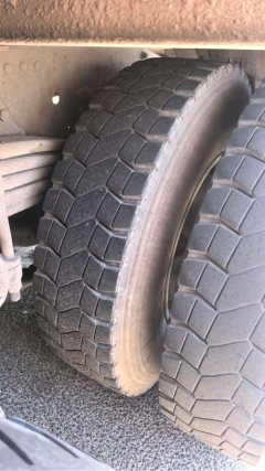 Dongfeng Liuzhou Chenglong H7 580 hp 6X4 - photo 4