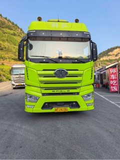 FAW Jiefang J7 550 hp 6X4 - photo 3