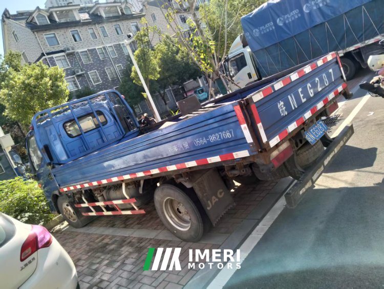 JAC Junling Jianghuai V5 120 hp 4X2 4.18 m - грузовик из Китая