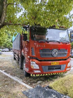 Dongfeng Tianlong 245 hp 6X2 9.6 m - photo 3
