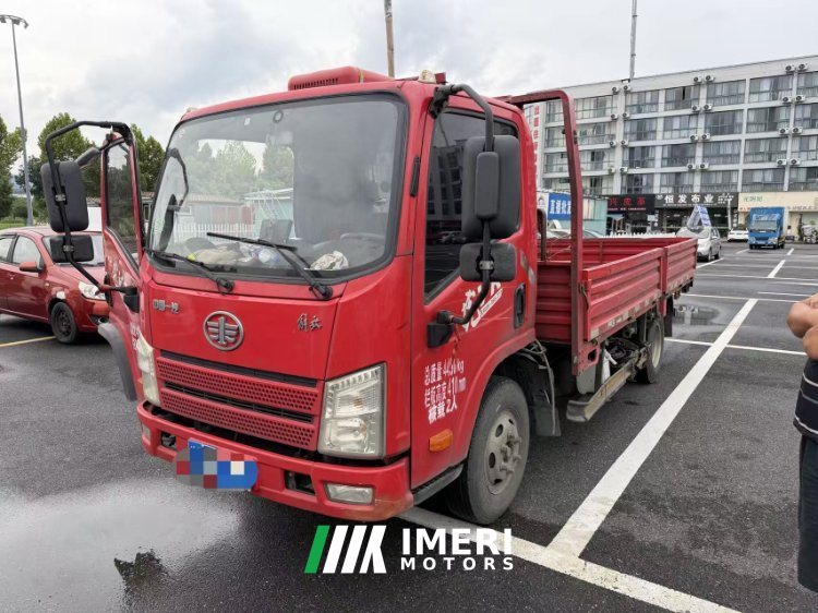 FAW Jiefang Tiger VR 132 hp 4X2 4.2 m - truck from China
