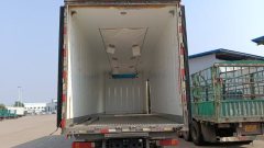 Foton Auman GTL Xingyi Edition 360 hp 6X2 9.58 m - photo 3