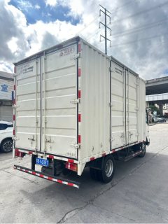 SINOTRUK HOWO Light Duty Truck Dream Chaser 130 hp 4X2 4.15 m - ფოტო 3
