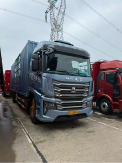 Sinotruk HOWO TS7 290 hp 4X2 6.75 m - photo 2