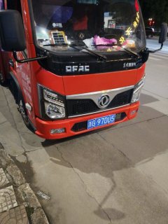 Dongfeng Furuika Fuxiaorui 120 hp 4X2 3.25 m - ფოტო 1