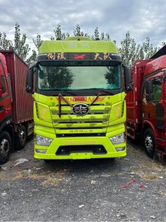 FAW Jiefang J7 460 hp 8X4 9.4 m - photo 3