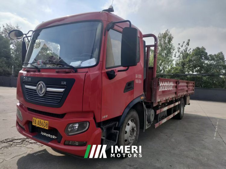 Dongfeng Tianjin KR 220 hp 4X2 6.8 m - truck from China