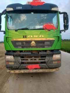 Sinotruk HOWO TX7 PRO 340 hp 8X4 5.6 m - photo 1