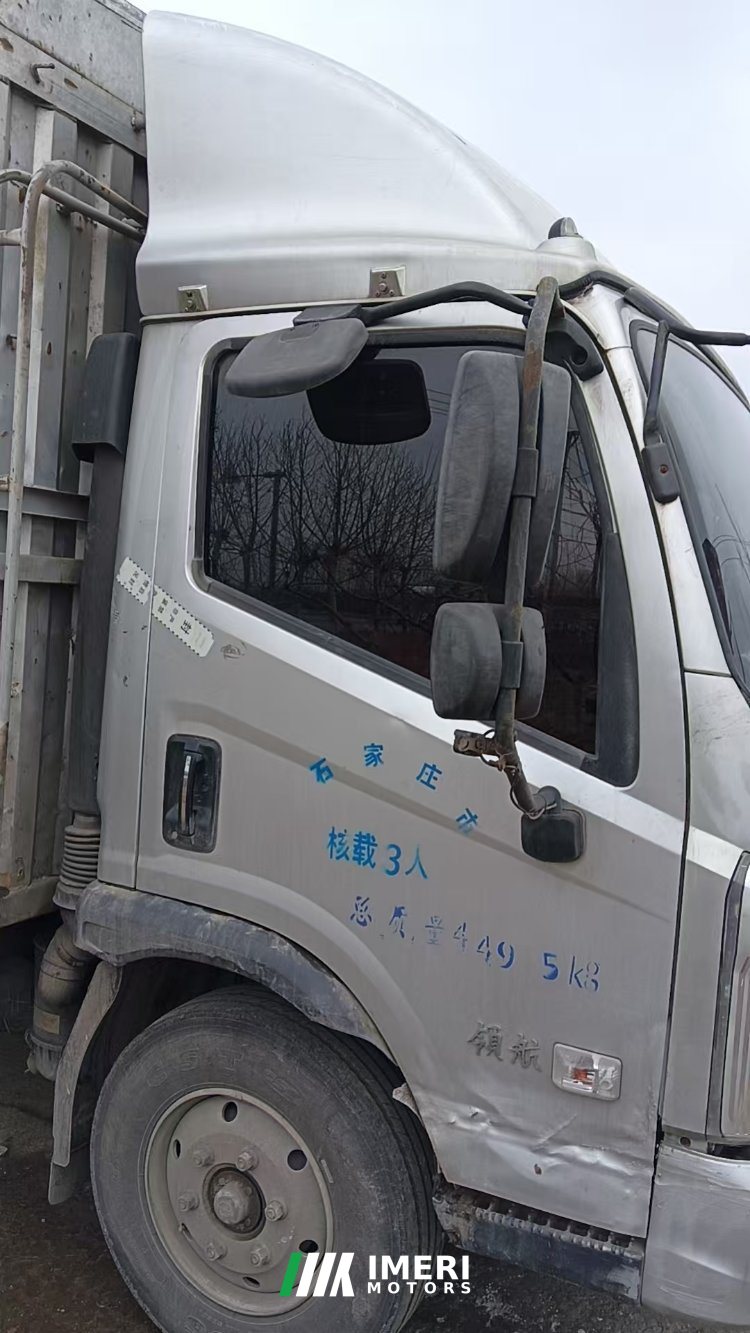 Foton Ollin Express 148 hp 4X2 4.18 m - грузовик из Китая