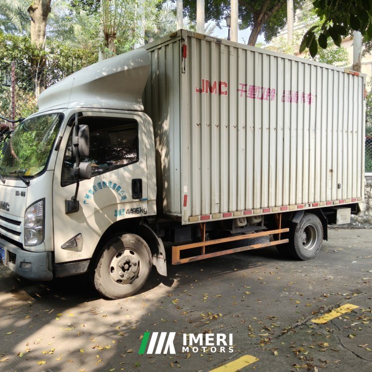 JMC Classic Kaiyun 152 hp 4X2 4.08 m - truck from China