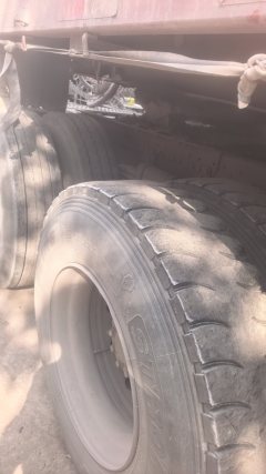 Dongfeng Liuzhou Chenglong H5 430 hp 6X4 - photo 4