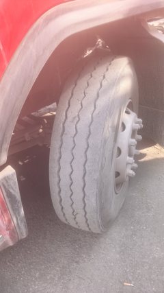 Dongfeng Liuzhou Chenglong H5 430 hp 6X4 - photo 8