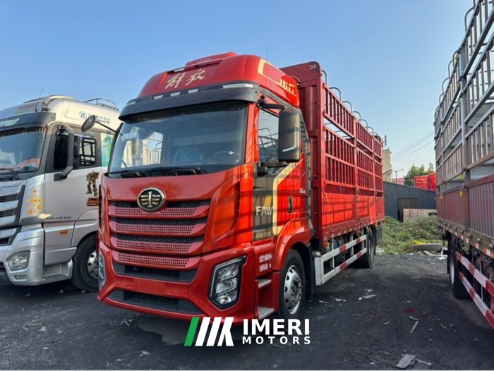 2025 FAW Jiefang J6G 360 hp 4X2 6.75 m