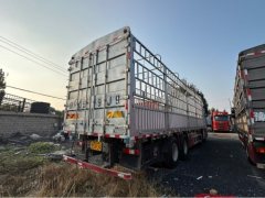 Foton Auman EST 520 hp 8X4 9.56 m - фото 8