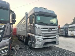 FAW Jiefang J7 460 hp 8X4 9.4 m - photo 3