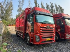 FAW Jiefang J6G 360 hp 4X2 - фото 3