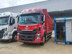 Dongfeng Liuzhou Chenglong H5 320 hp 4X2 6.8 m - фото 1