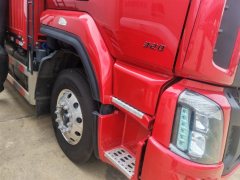 Dongfeng Liuzhou Chenglong H5 320 hp 4X2 6.8 m - фото 4