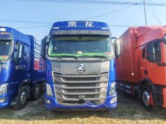 Dongfeng Liuzhou Chenglong H7 500 hp 8X4 9.47 m - ფოტო 3