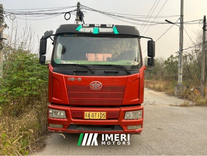 2019 FAW Jiefang J6L 180 hp 4X2 6.2 m