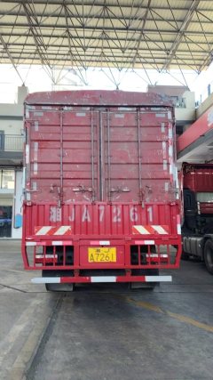 JAC Gallop Gelfa A5 220 hp 4X2 6.2 m - фото 3