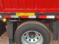 Dongfeng Liuzhou Chenglong H5V 350 hp 4X2 6.8 m - photo 9