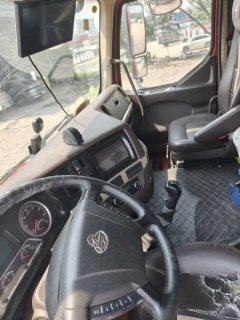 Dongfeng Liuzhou Chenglong H5 245 hp 4X2 9.7 m - ფოტო 2