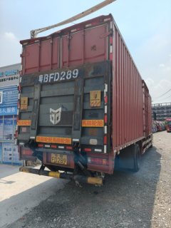 Dongfeng Liuzhou Chenglong H5 245 hp 4X2 9.7 m - ფოტო 4