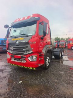 Sinotruk HOWO TS5 440 hp 6X4 - photo 2