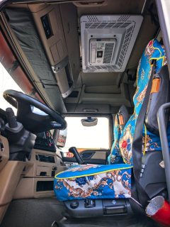 Sinotruk HOWO TX7 440 hp 6X4 - photo 6