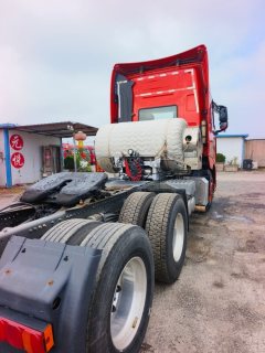 Sinotruk HOWO TH7 530 hp 6X4 - photo 4