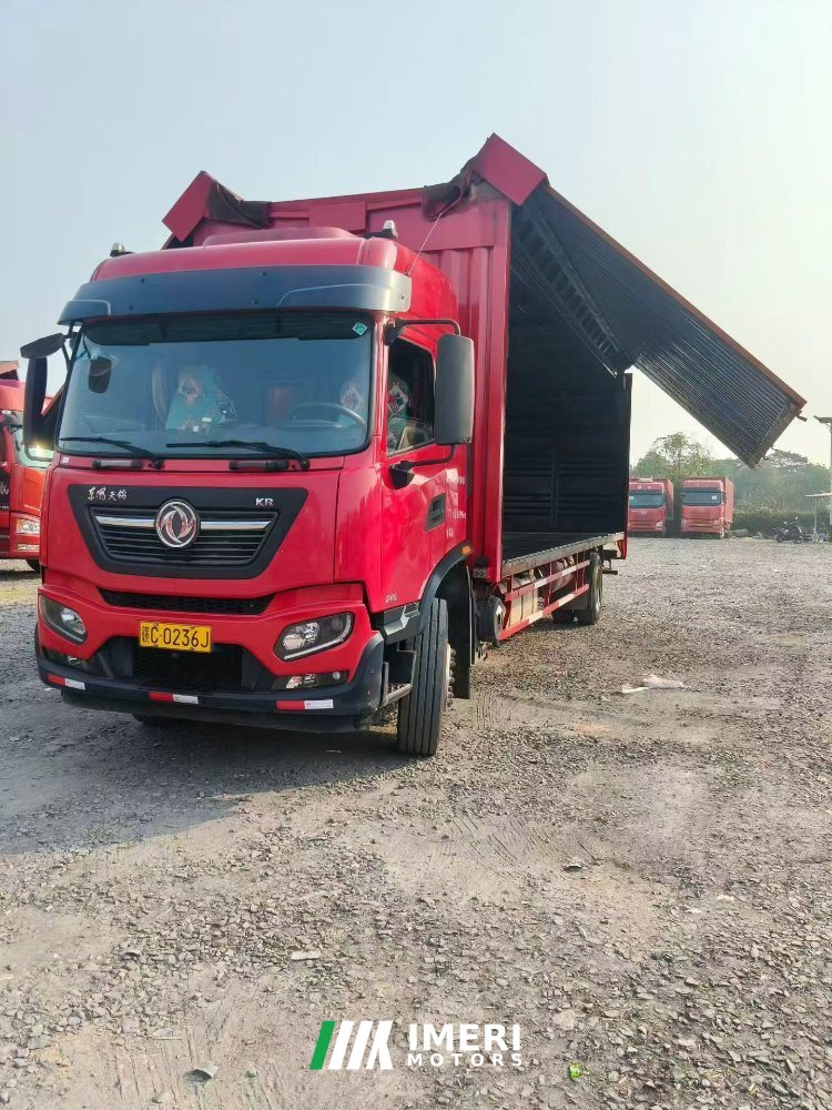 Dongfeng Tianjin KR 245 hp 4X2 9.8 m - truck from China