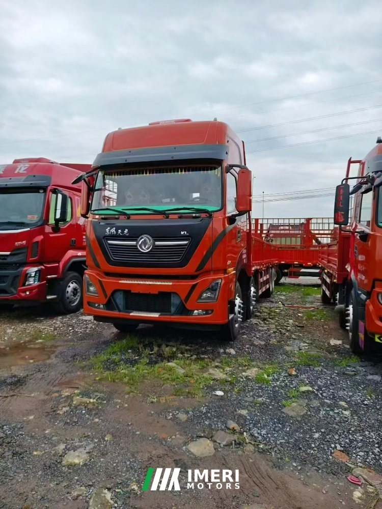 Dongfeng Tianlong KL 465 hp 8X4 - truck from China