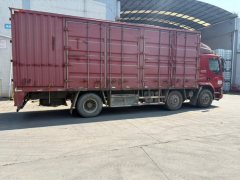 Dongfeng Liuzhou Chenglong M3 220 hp 6X2 8.3 m - фото 3