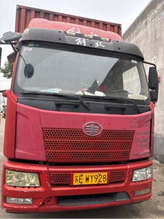 FAW Jiefang J6L 240 hp 4X2 9.7 m - фото 2