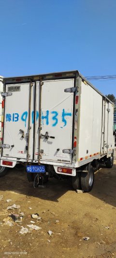Foton Xianglin M2 122 hp 4X2 3.7 m - photo 4