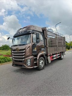 FAW Jiefang J6G 280 hp 4X2 6.75 m - ფოტო 1