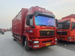 Sinotruk Sitrak G5 290 hp 4X2 6.8 m - photo 3
