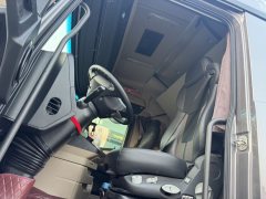 Foton Auman EST Star Shine Edition 580 hp 8X4 9.56 m - photo 5