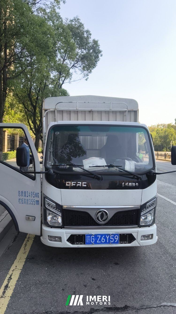 Dongfeng Furuika Fuxiaorui 120 hp 4X2 3.25 m - грузовик из Китая