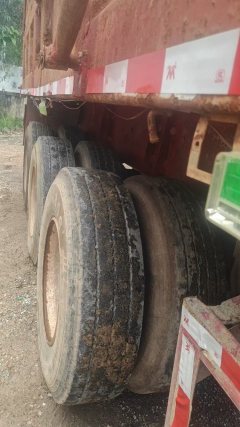 Dongfeng Tianlong VL 450 hp 6X4 - photo 9