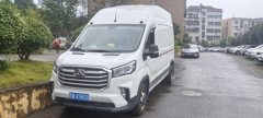 Maxus V90 177 hp 4X2 3.6 m - фото 3