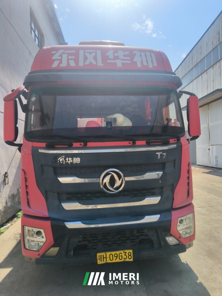 2021 Dongfeng Huashen T7 460 hp 6X4