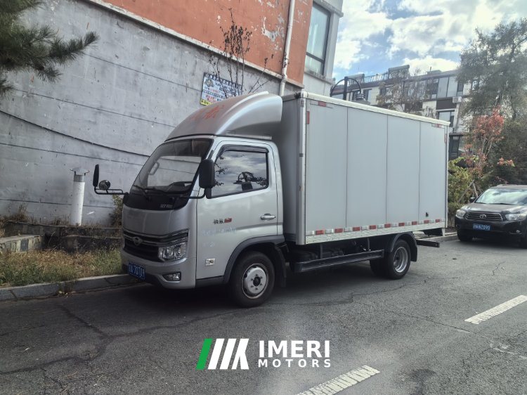 Foton Ollin Yutu 2 152 hp 4X2 3.8 m - truck from China